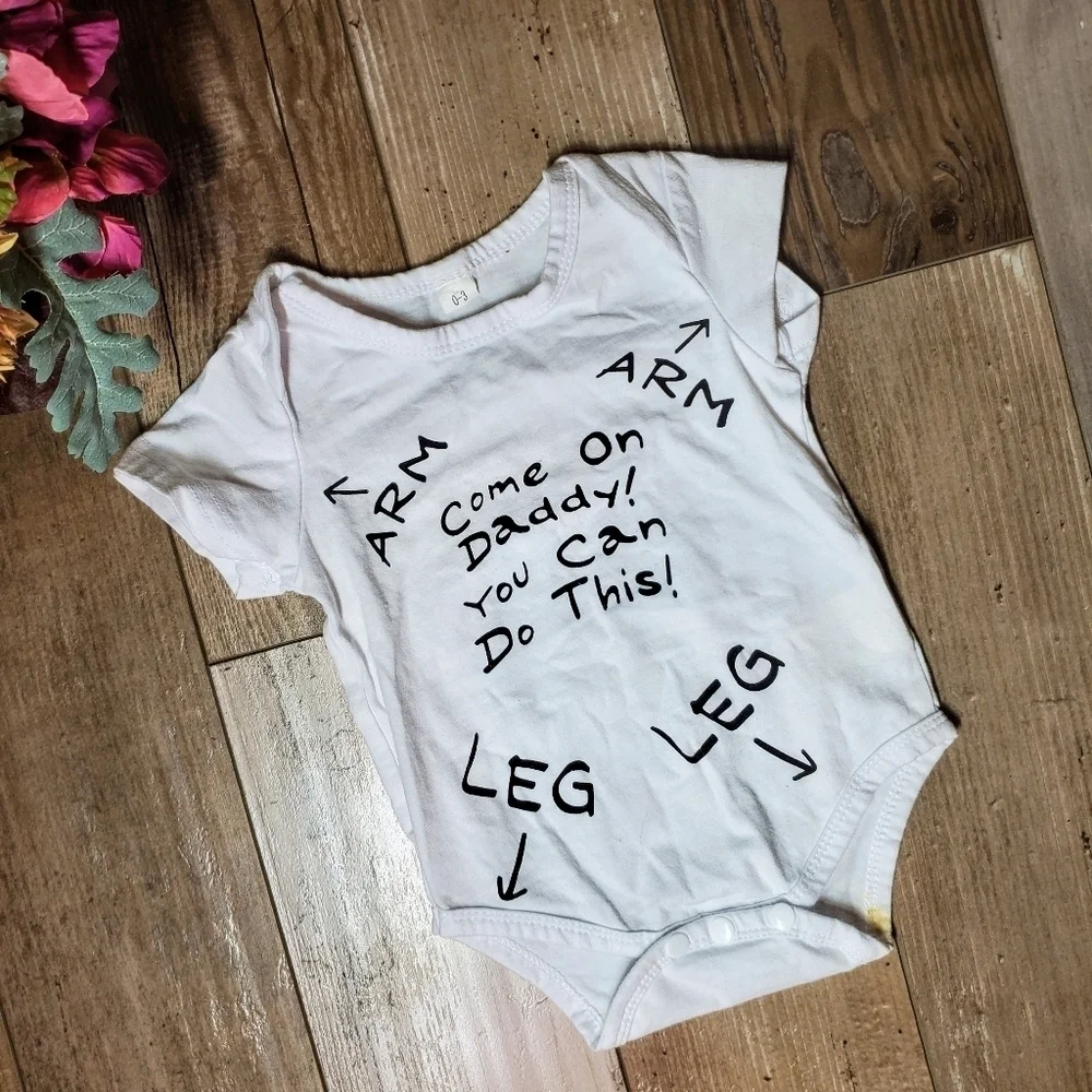 Baby One Piece Onesie Bodysuit Size 0-3M White & Black